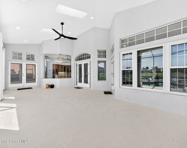 975 Wildwood Drive - Photo Thumbnail 31