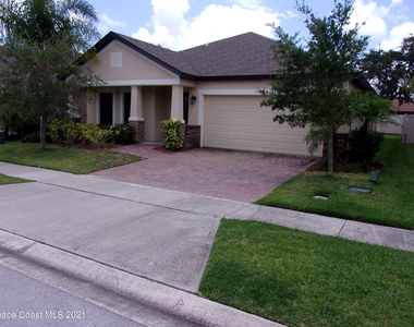 3935 Harvest Circle - Photo Thumbnail 1