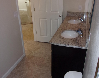 3935 Harvest Circle - Photo Thumbnail 31