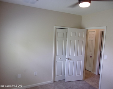 3935 Harvest Circle - Photo Thumbnail 27
