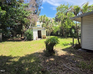 2101 Hallwood Place - Photo Thumbnail 15