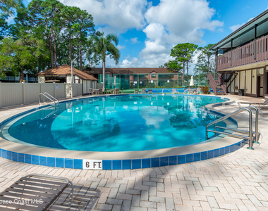 9015 Manchester Lane - Photo Thumbnail 2