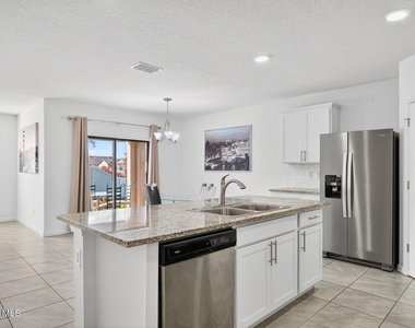 7114 Topaz Drive - Photo Thumbnail 13