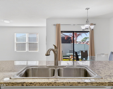 7114 Topaz Drive - Photo Thumbnail 11
