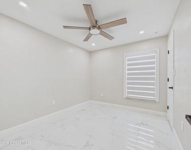 282 Umber Street Nw - Photo Thumbnail 15