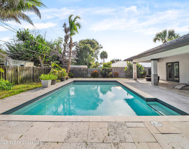 211 Wayne Avenue - Photo Thumbnail 24