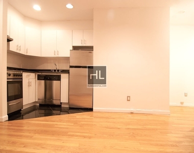 West 58th Street - Photo Thumbnail 2