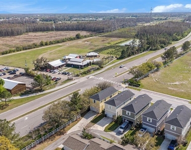 10715 Marsha Drive - Photo Thumbnail 20