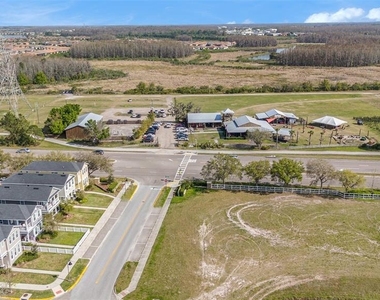 10715 Marsha Drive - Photo Thumbnail 19