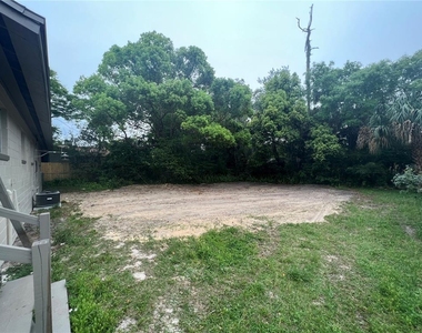 610 Patlin Avenue - Photo Thumbnail 20