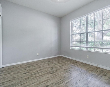 13016 Terrace Brook Place - Photo Thumbnail 9