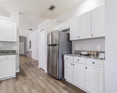 13016 Terrace Brook Place - Photo Thumbnail 4
