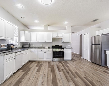 13016 Terrace Brook Place - Photo Thumbnail 5