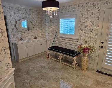 1132 Ridge Drive - Photo Thumbnail 18