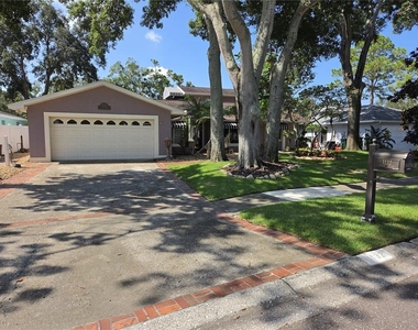 1132 Ridge Drive - Photo Thumbnail 23