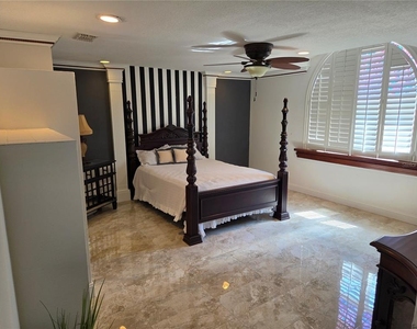 1132 Ridge Drive - Photo Thumbnail 14
