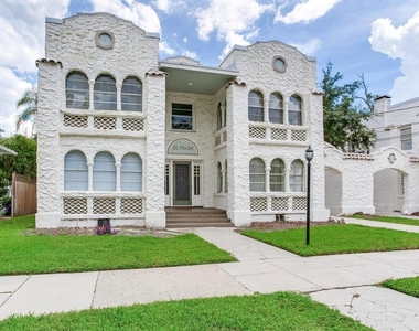 2114 W Dekle Avenue - Photo Thumbnail 34