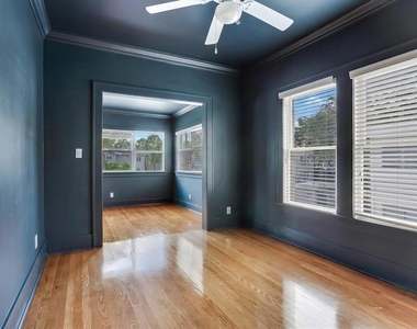 2114 W Dekle Avenue - Photo Thumbnail 22