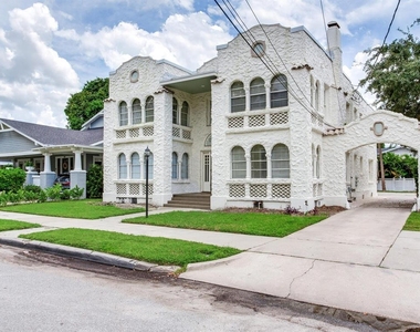 2114 W Dekle Avenue - Photo Thumbnail 33