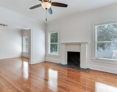 2114 W Dekle Avenue - Photo Thumbnail 10