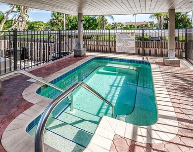 10355 Paradise Boulevard - Photo Thumbnail 34