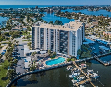 10355 Paradise Boulevard - Photo Thumbnail 29