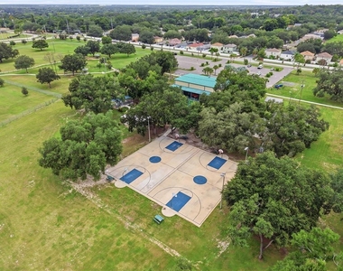 5246 Mango Fruit Street - Photo Thumbnail 23