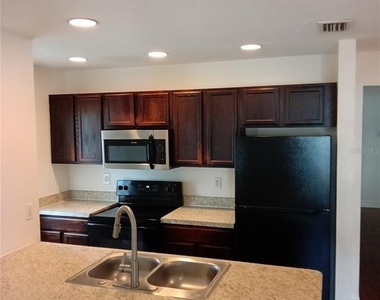 3814 N Garrison Street - Photo Thumbnail 9