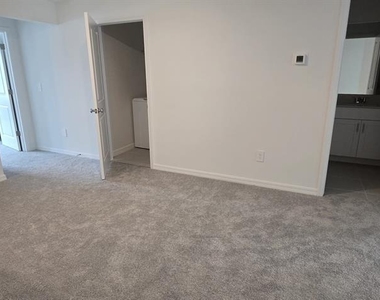 9848 Allendale Street - Photo Thumbnail 16