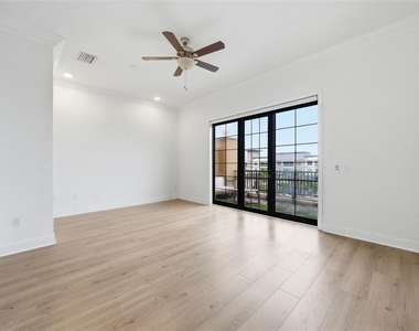 2236 Soho Bay Court - Photo Thumbnail 20
