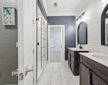 2236 Soho Bay Court - Photo Thumbnail 27