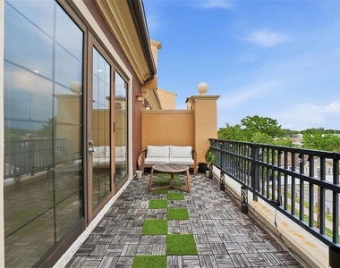 2236 Soho Bay Court - Photo Thumbnail 36