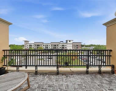2236 Soho Bay Court - Photo Thumbnail 38