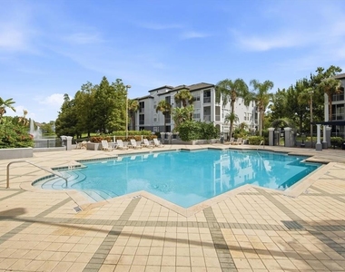 5703 Legacy Crescent Place - Photo Thumbnail 19
