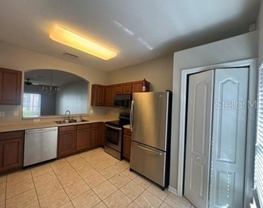 3404 High Hampton Circle - Photo Thumbnail 1