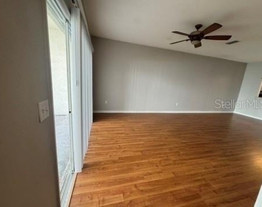 3404 High Hampton Circle - Photo Thumbnail 4