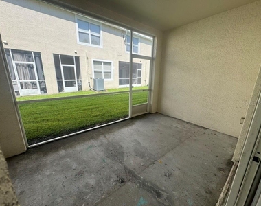 3404 High Hampton Circle - Photo Thumbnail 18