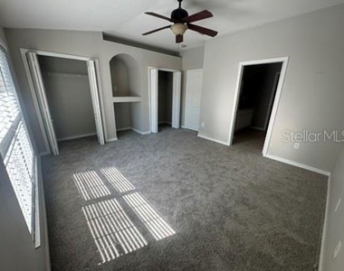 3404 High Hampton Circle - Photo Thumbnail 9