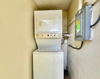 865 Trotter Road - Photo Thumbnail 17