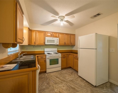 6219 2nd Avenue S - Photo Thumbnail 7