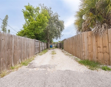 6219 2nd Avenue S - Photo Thumbnail 20