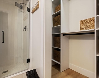 4103 N Gomez Avenue - Photo Thumbnail 18