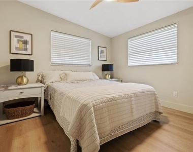 4103 N Gomez Avenue - Photo Thumbnail 16