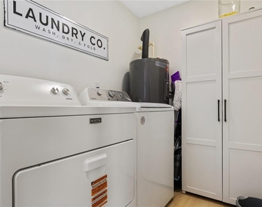 4103 N Gomez Avenue - Photo Thumbnail 11