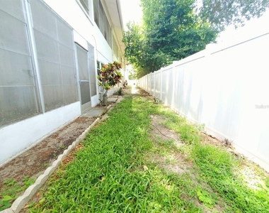 2344 Shelley Street - Photo Thumbnail 18