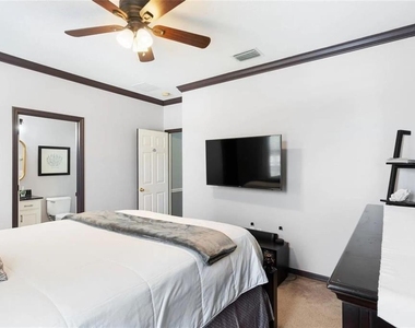 1122 Nashville Drive - Photo Thumbnail 26