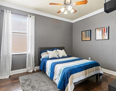 1122 Nashville Drive - Photo Thumbnail 30
