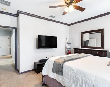 1122 Nashville Drive - Photo Thumbnail 27