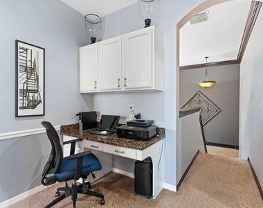 1122 Nashville Drive - Photo Thumbnail 16