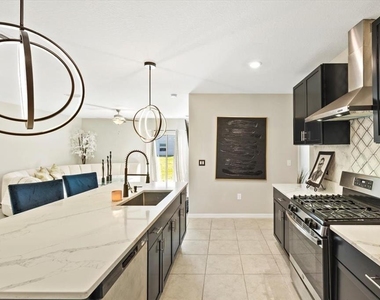 5517 Appleton Shore Drive - Photo Thumbnail 12
